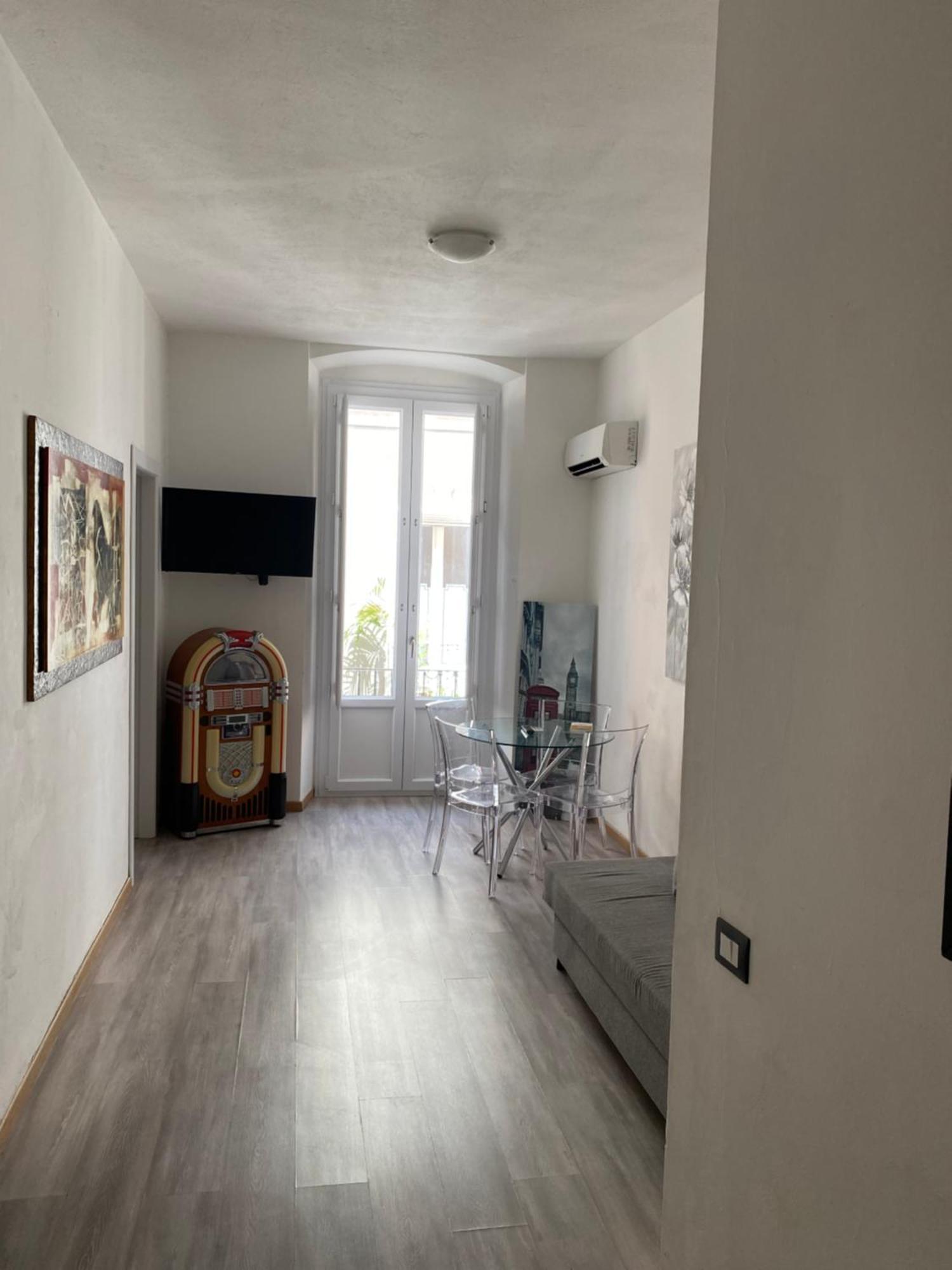 Apartment Cavour 68 Cagliari Luaran gambar